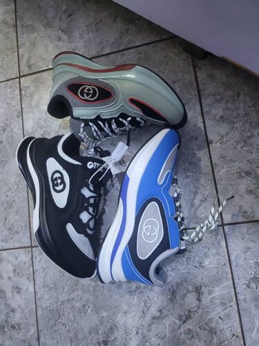 Top top gucci sneakers 
