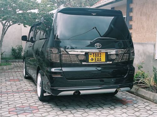 2006 Toyota Alphard EAA