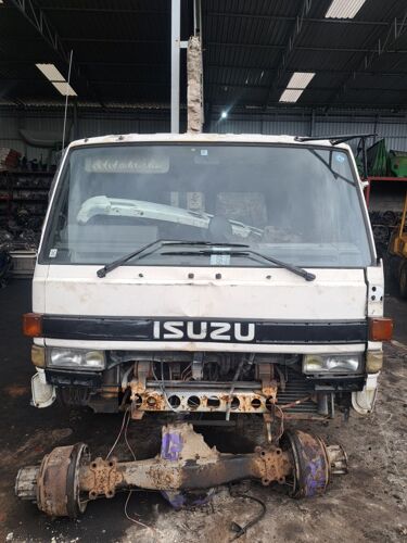 Cabin isuzu forward