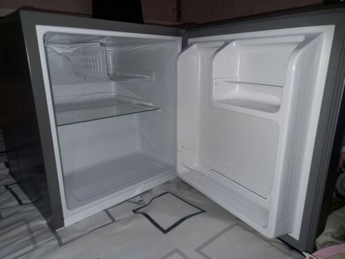 Hisense mini fridge