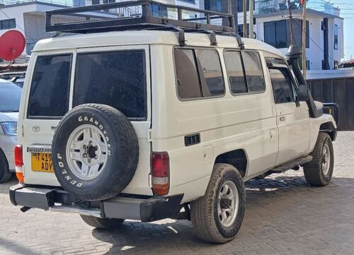 Toyota land cruiser 