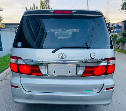 NAUZA TOYOTA ALPHARD MPYA 