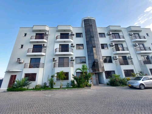 2 BEDROOM APARTMENT FOR RENT
