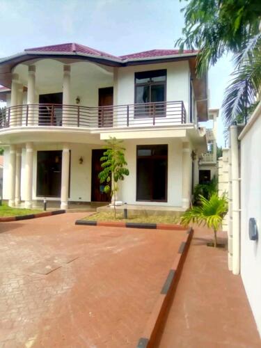 4BEDROOMS HOUSE 4RENT AT MIKOCHENI
