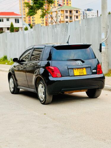 Toyota ist Nzuri sana 
