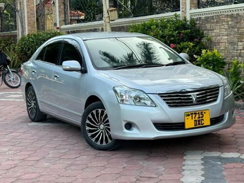 Toyota premio 