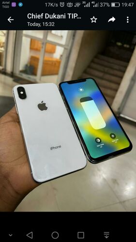 IPHONE X 64/4GB