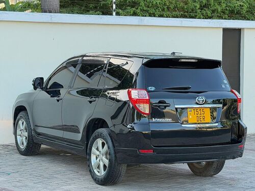 Vanguard nzuri 7 Seats