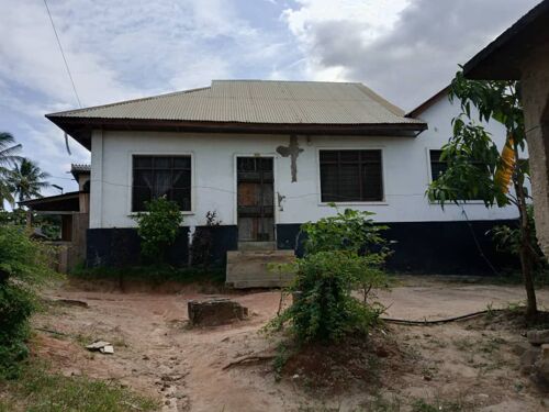 INAUZWA NA BANK MBAGALA KUU.