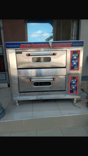 Gas oven