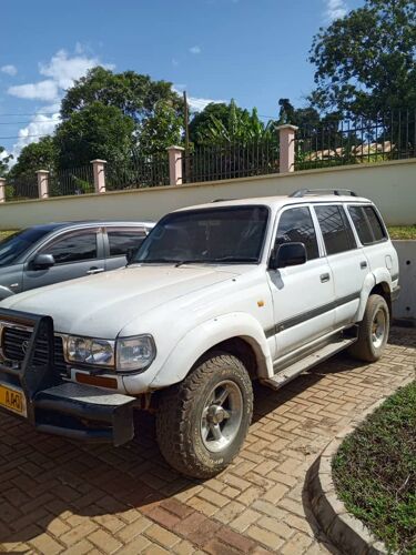 TOYOTA LAND CRUISER VX 1HZ