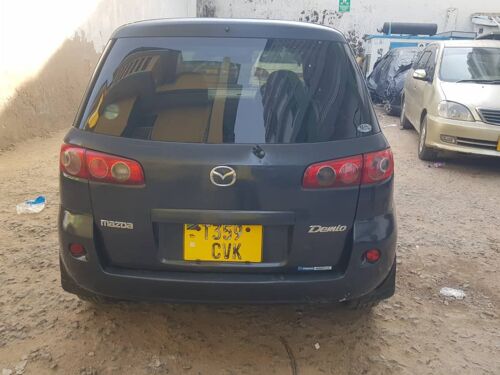 Mazda demeo 