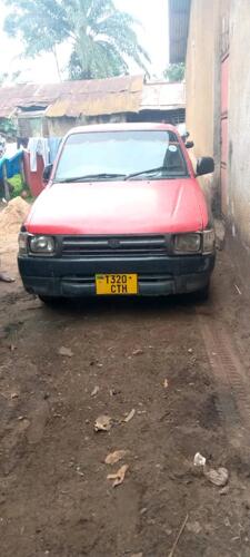 TOYOTA HILUX SINGLE CABIN 2L DIESEL MANUAL 7M