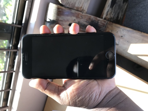 Iphone 7 plain