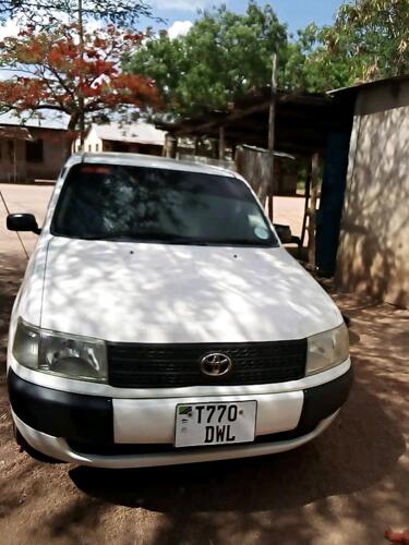 TOYOTA PROBOX FOR SALE 7M