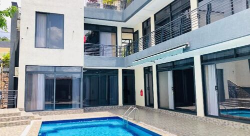 Apartments for rent at masaki 