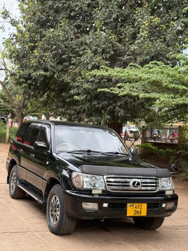 TOYOTA LANDCRUISER AMAZON