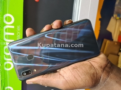 Samsung A20 