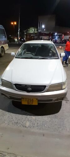 Toyota premio old 