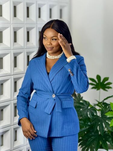 LADIES SUIT