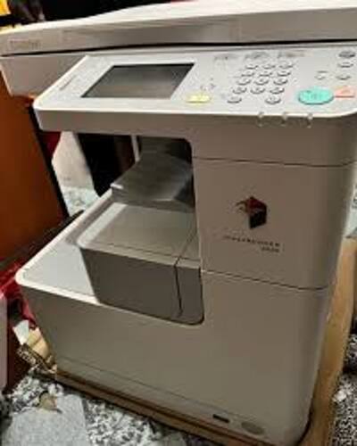 Canon iR 2520 ((Black & White)