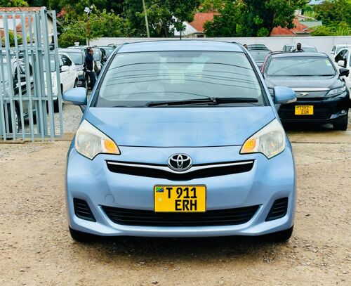 Toyota ractis new model 