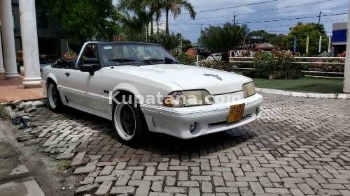 FORD MUSTANG ON SALE
