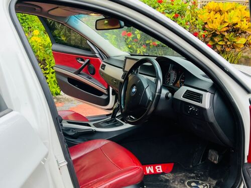 BMW SERIES 3 KALI SANA