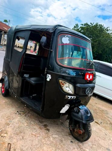 Bajaji DZ