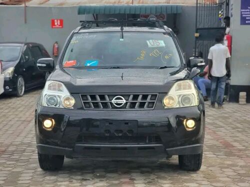 NISSAN EXTRAIL NAUZA NEW 