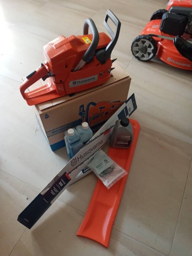 CHAINSAW