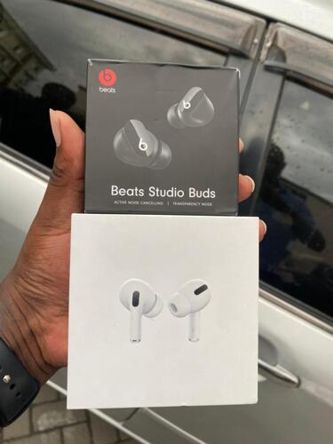AirPods PRO & Audio beats Original SEALED available