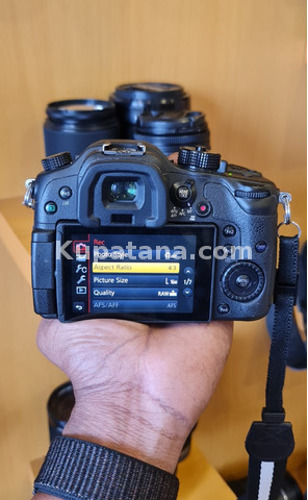 Panasonic  Lumix GH4 ni 4K Camera