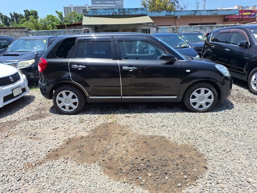 Mazda Verisa