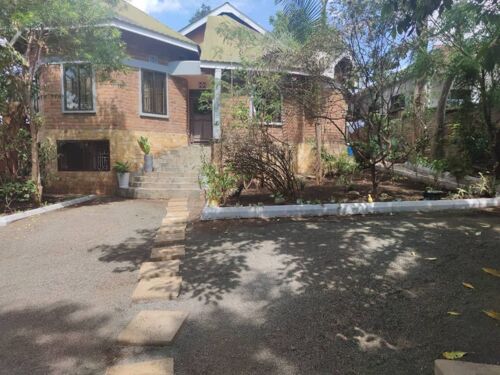 3BEDROOM HOUSE FOR SALE-ARUSHA