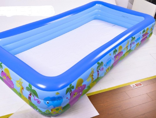 Largest Family Inflatable PVC Swimming Pool (305*180*56)cm