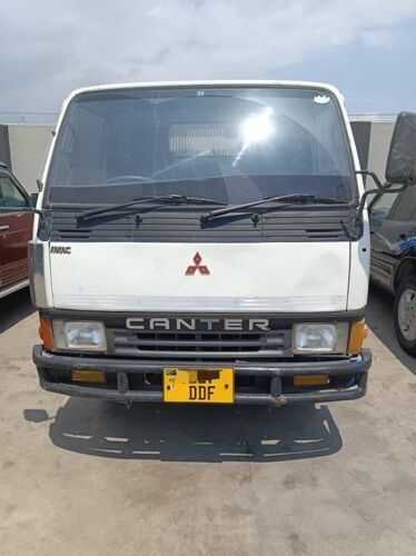 MITSUBISHI CANTER 