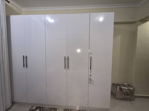 WARDROBE 5 DOORS