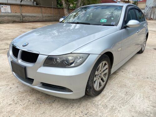 BMW 320i 2006 Model