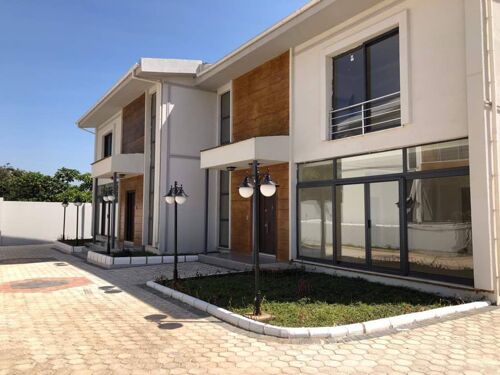 Apartment 4bedrooms oysterbay
