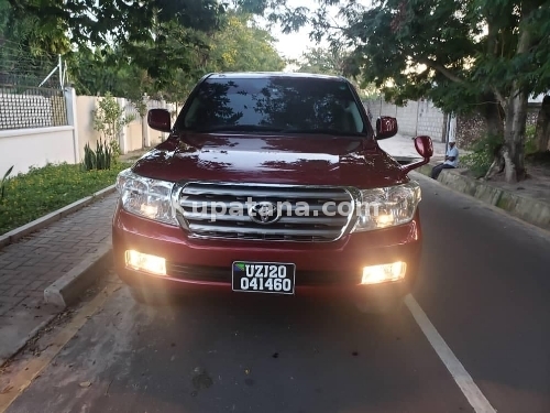 LANDCRUISER V8 CHASSIS 