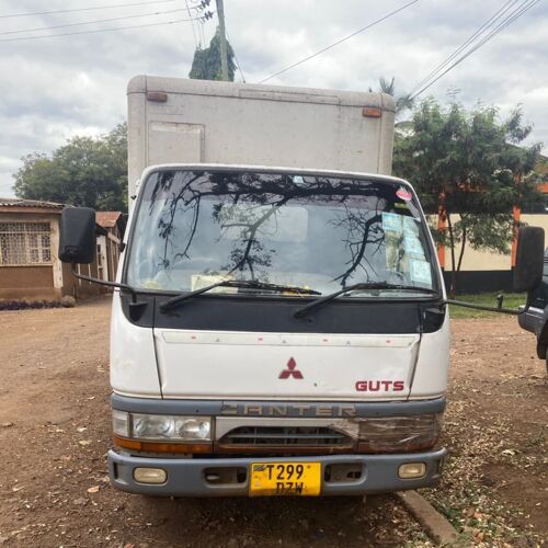 Mitsubishi Canter  Guts 