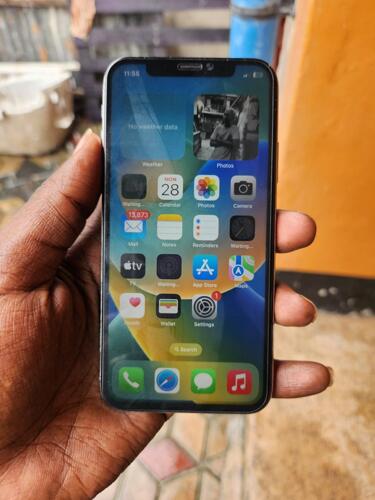 IPHONE X