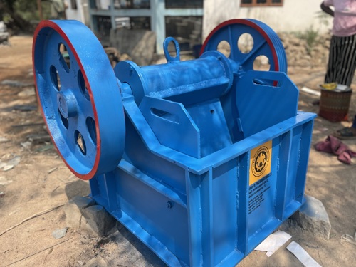 JAW CRUSHER PEW 150*750