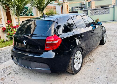 BMW 1 SERIES 