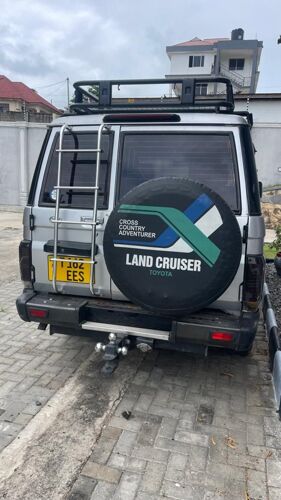 LAND CRUISER LX