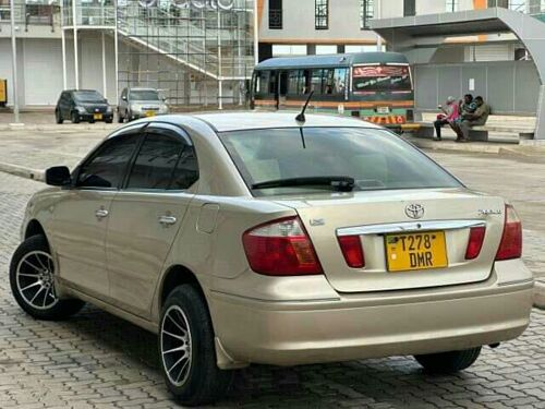 TOYOTA PREMIO X