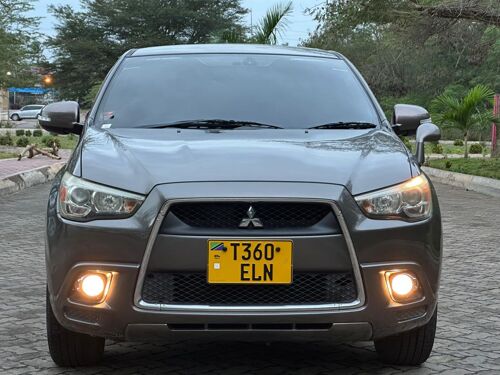 Mitsubishi RVR