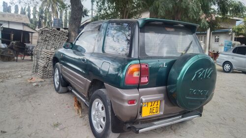 Toyota rav4 old ipo vizuri san