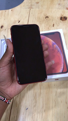iphone xr Used